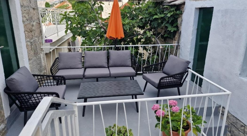 Studio Apartment Jelinek Brela Kültér fotó