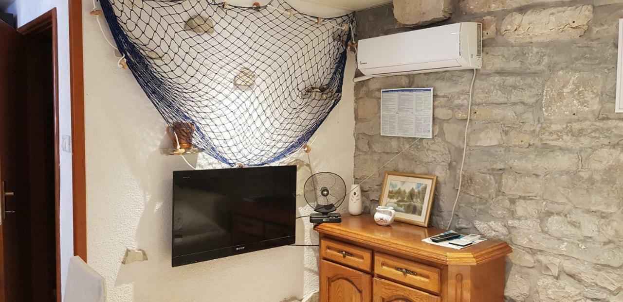 Studio Apartment Jelinek Brela Kültér fotó
