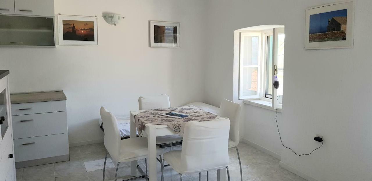 Studio Apartment Jelinek Brela Kültér fotó